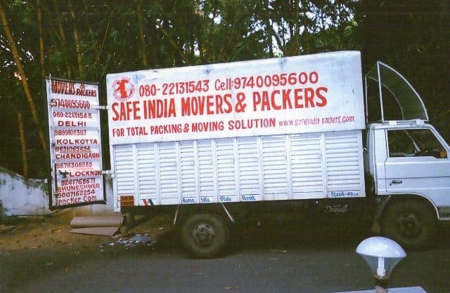 We Provide Packing and Moving of Goods